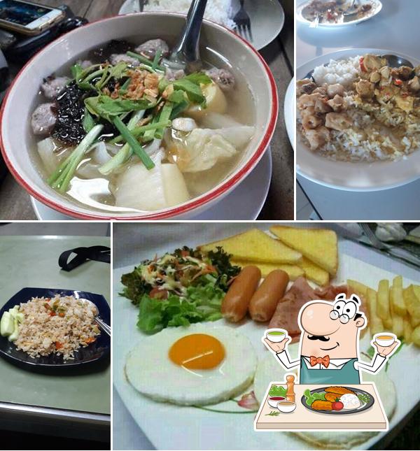 ร้านป้าเล็ก ดวงอำพร