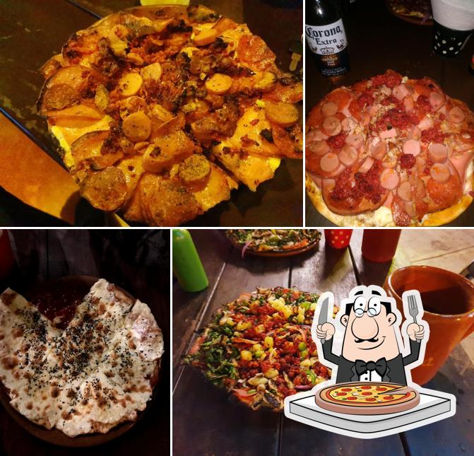AdoBe Pizza Comala