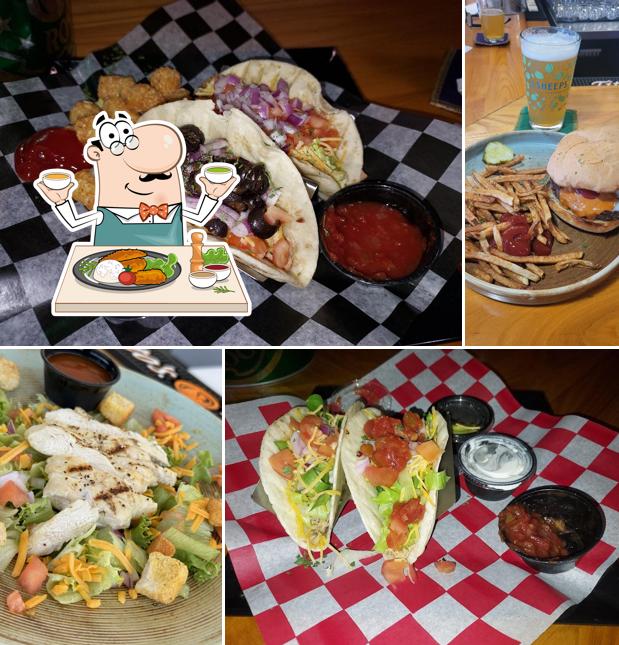 Lake Tom Tap House and Patio bar