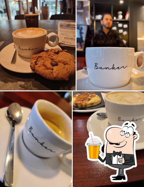 Bunker specialty koffiebar - natuurwijnen & geuze