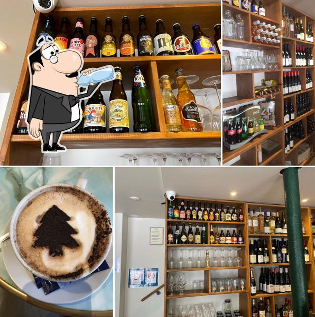 Café De La Halle, Aux 100 Bières