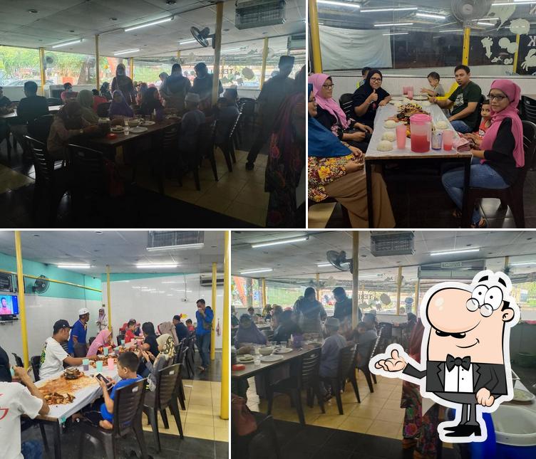 Restoran 7 Terbalik • Melaka