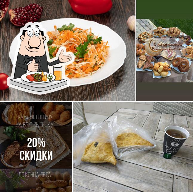 Ели шашлык