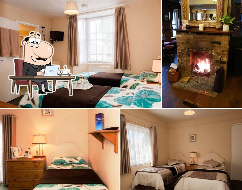 The Coach & Horses, Chertsey
