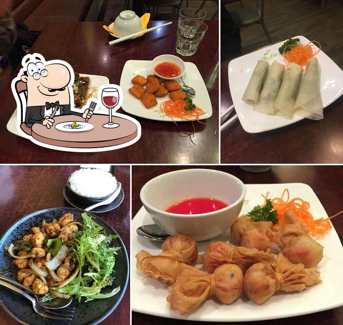 Au Lac Dickson Vegan Cuisine