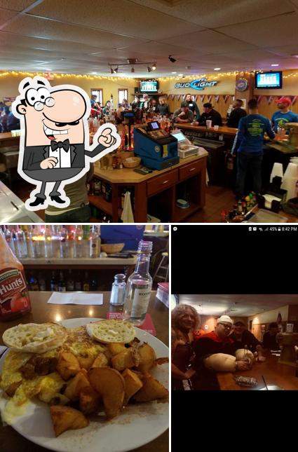 McCarthy's Bar & Lounge