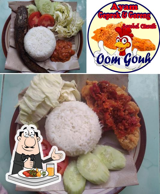 Ayam Geprek & Goreng "Oom Gouh"