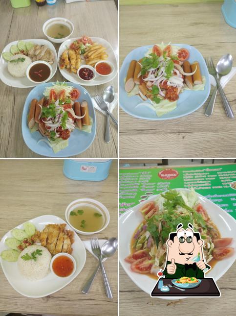 ก๋วยเตี๋ยวไก่ ข้าวมันไก่ เทวะดา ขามเรียง
