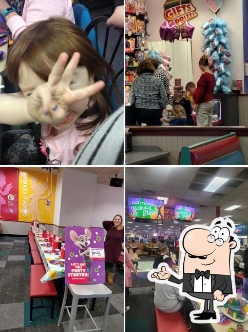 Chuck E. Cheese