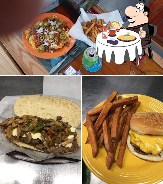 Conley's Hill House Bar & Grill