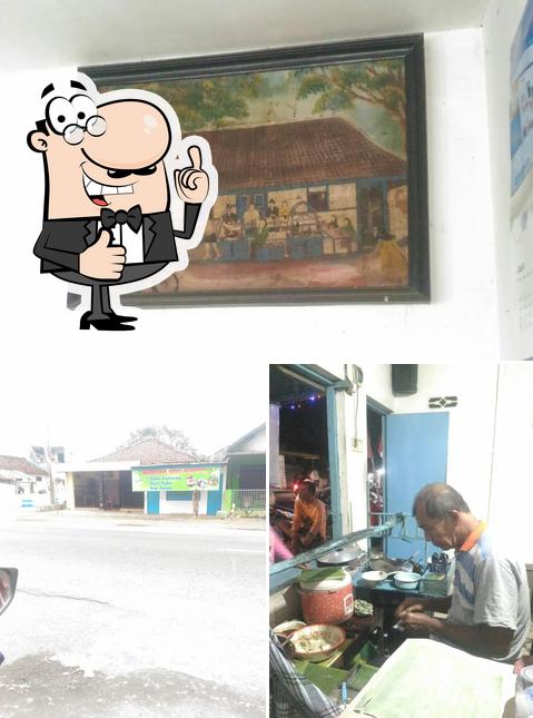 Warung SIDO MAMPIR