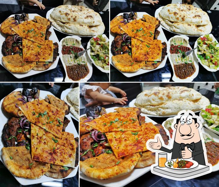 مطعم مأكولات تركية ولبنانية
