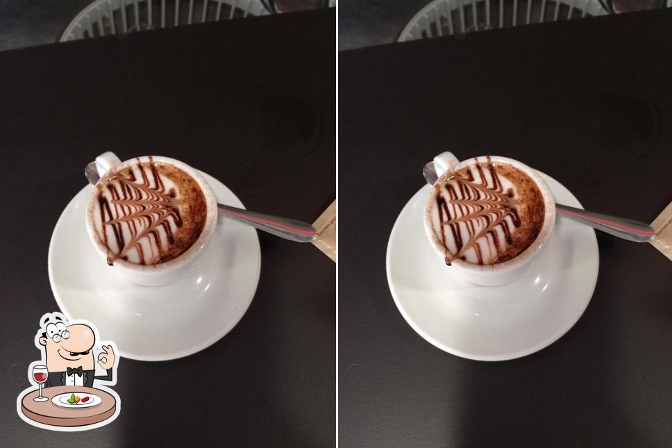 New York Cafe