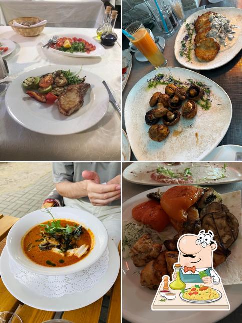 Улитки в "Cube Cafe"