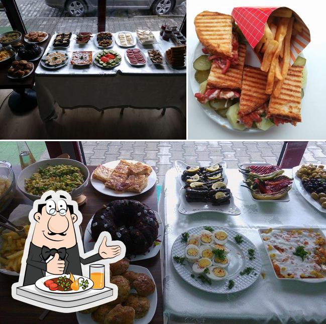 Ayvalik Tost Evi