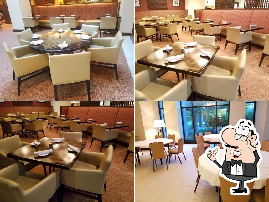 Chatfield's Restaurant at Hyatt Lisle