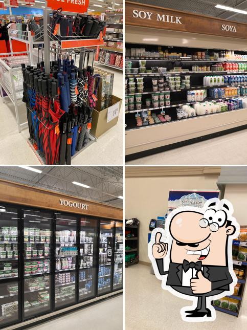 Hugh's Your Independent Grocer Comox
