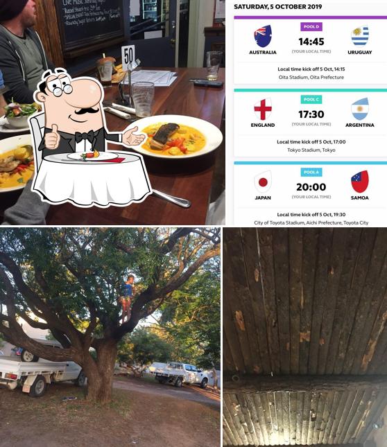 Old Bush Inn