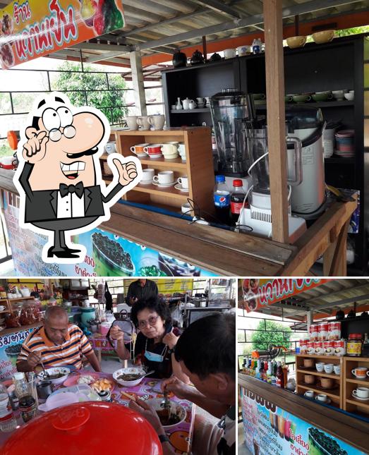 ร้านอาหารครัวบ้านนภาพร