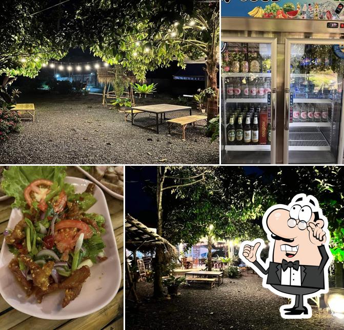 ร้านชมจันทร์ ลาบนัว & พิซซ๋า