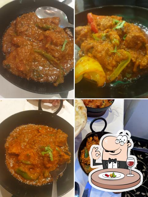 Voujon Indian Restaurant & Takeaway in Headingley, Leeds
