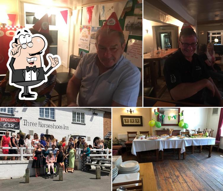 The Three Horseshoes