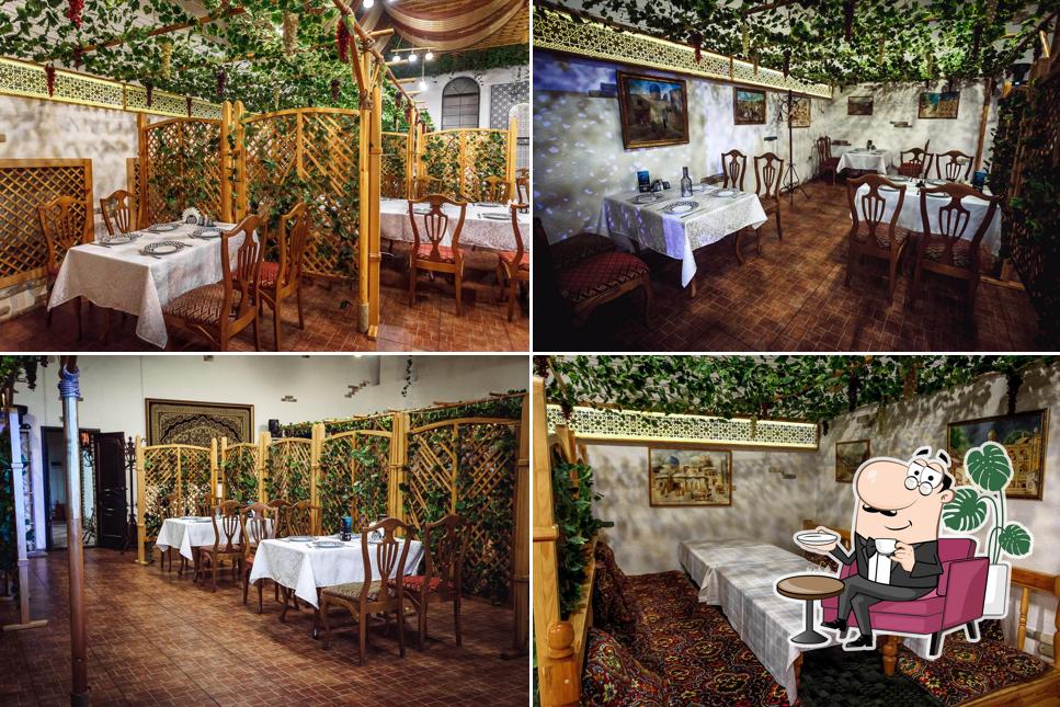 Посмотрите на внутренний интерьер "Малики"