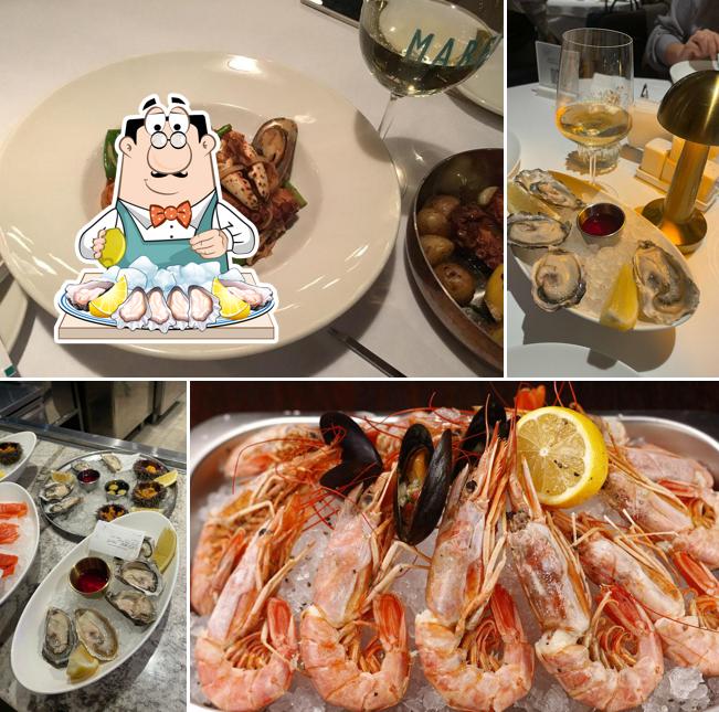 Устрицы в "Ресторане "Marea""