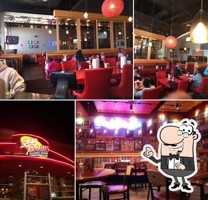Red Robin Gourmet Burgers and Brews