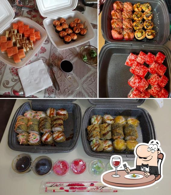 Еда в "СушиБери"