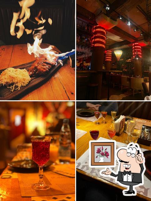 Посмотрите на внутренний интерьер "Пьяный плющ"