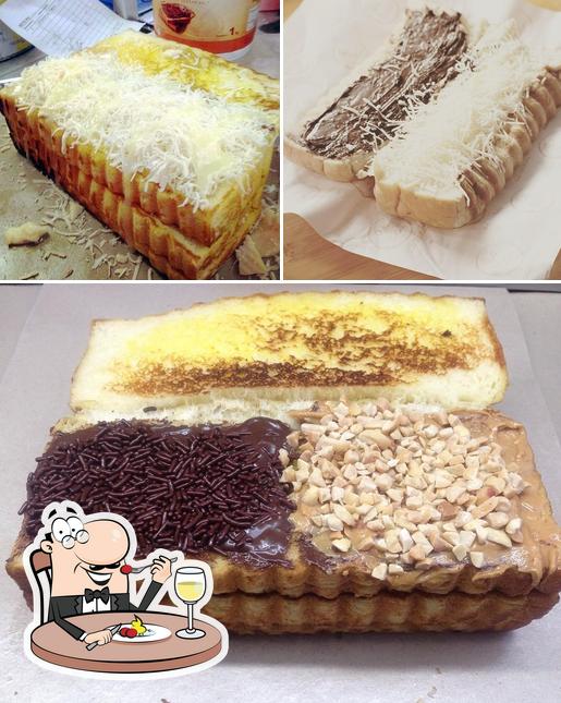 Roti Bakar "Mbah Dorr"