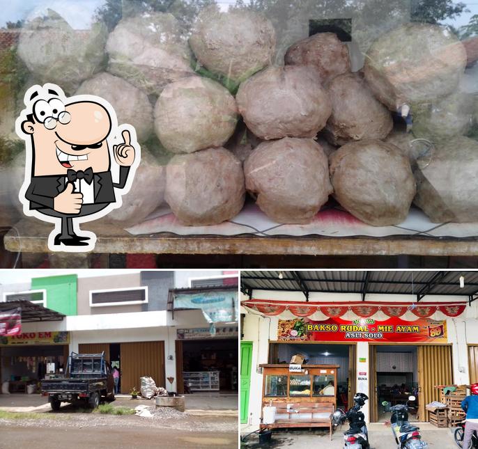 Bakso Rudal