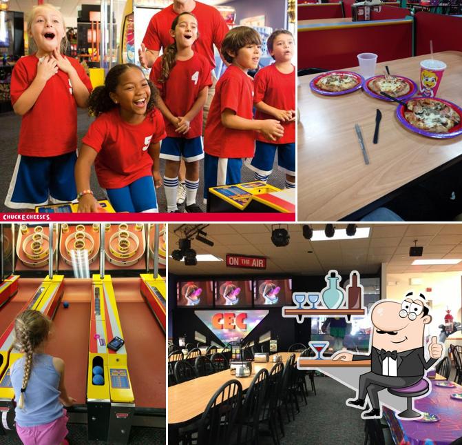 Chuck E. Cheese