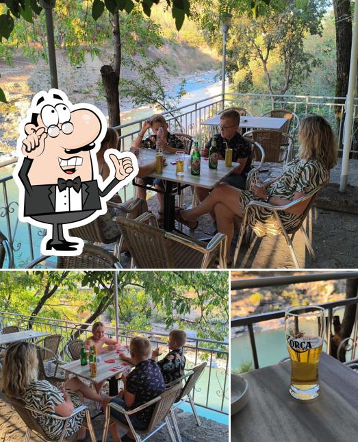 Bar Restaurant Ngjela