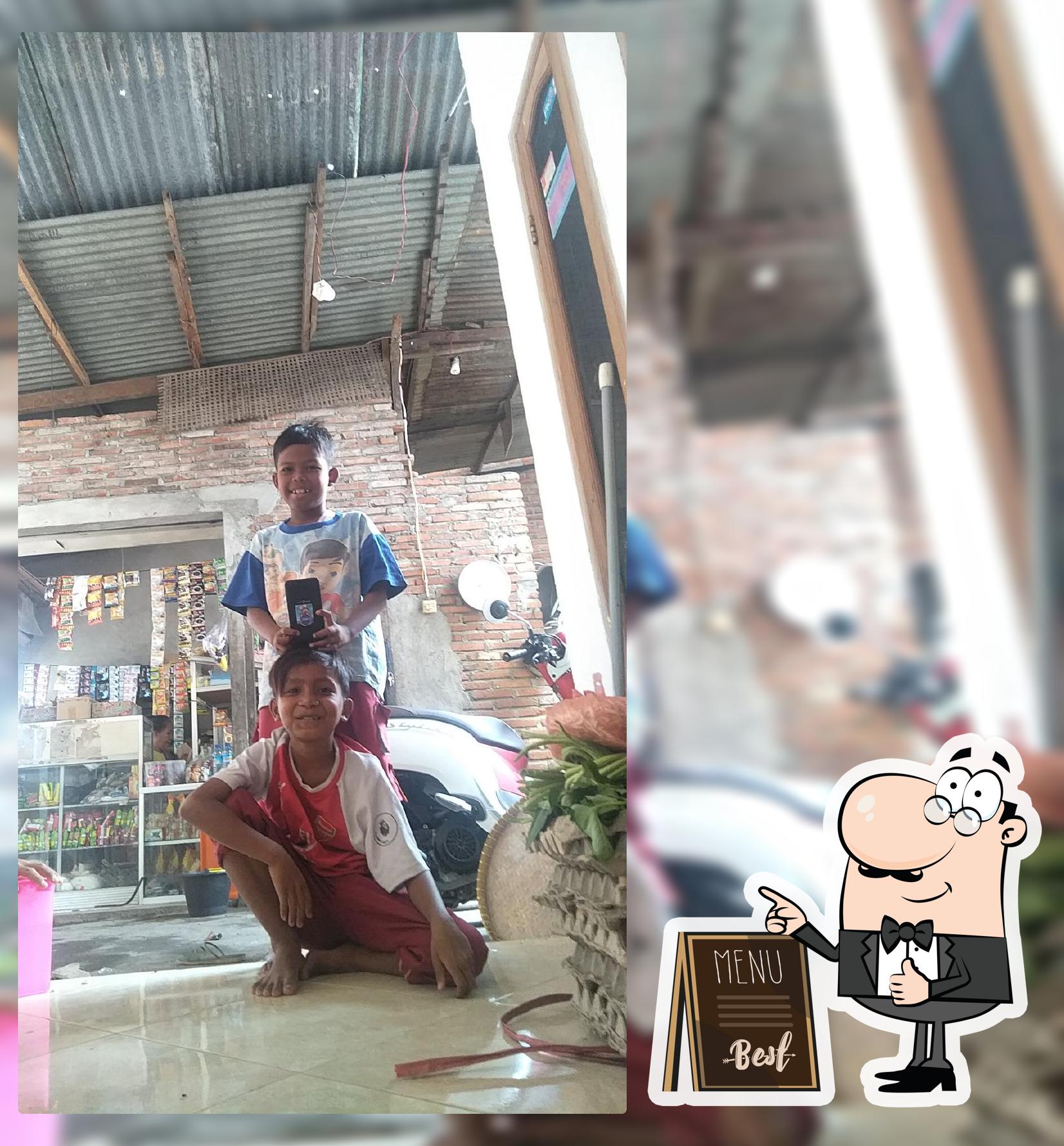 Warung Inak mur