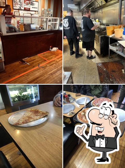 Nina's Pizza