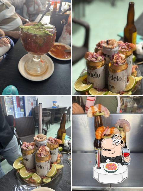 Mariscos y Botanas “El Güero"