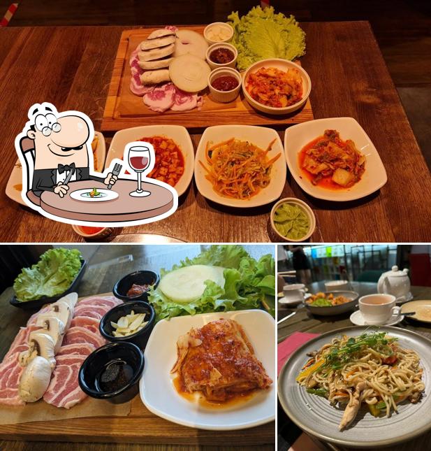 Блюда в "Корейском ресторане МаккоЛи"