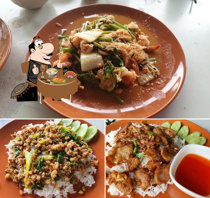 ป้าป้อม อาหารตามสั่ง