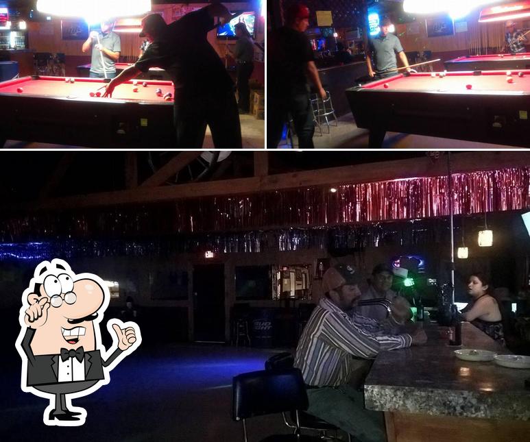 Chely's Lounge