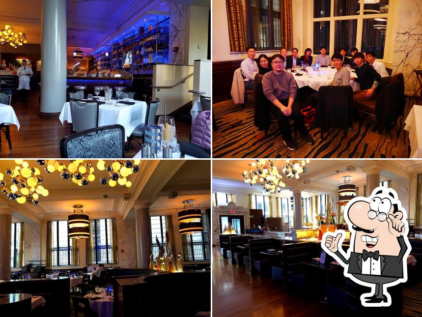 The Oceanaire Seafood Room