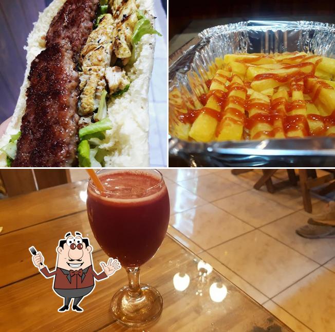 Cafe raees کافه رئیس