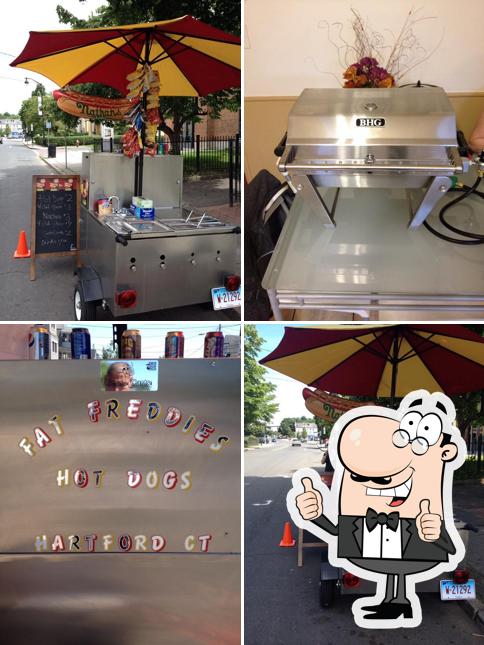 Fat Freddies Hot Dogs