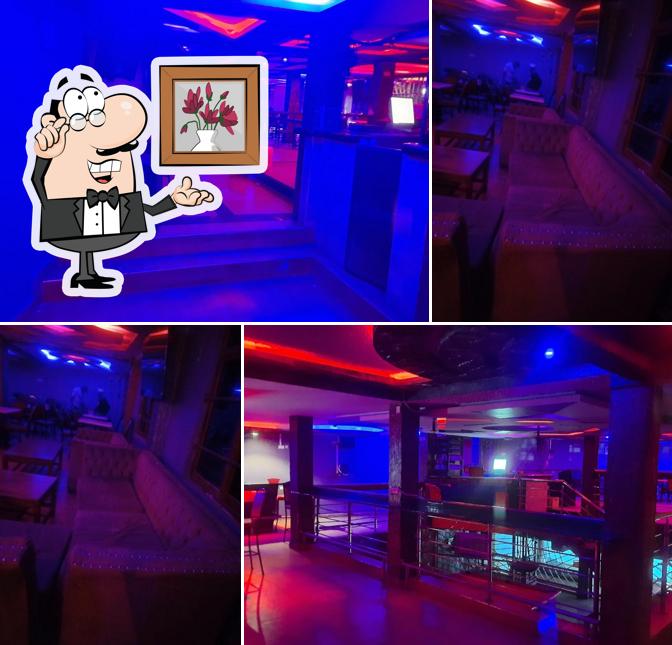 Akeez Lounge and Restaurant