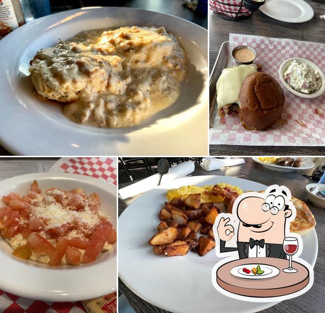 I'Lunie's Dockside Bar and Grill