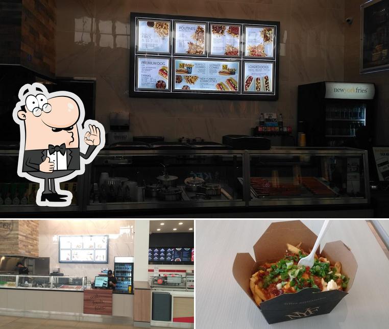 New York Fries Outlet Collection Edmonton International Airport