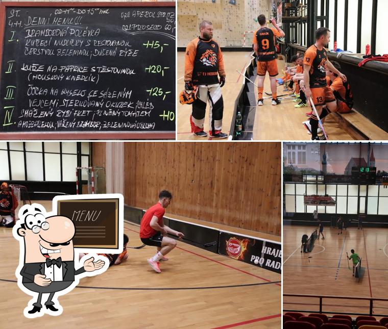 CafeHall