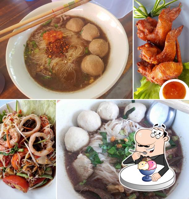ร้านริมคลองแอนด์มานาคาเฟ่