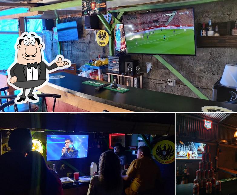 Cali's Bar
